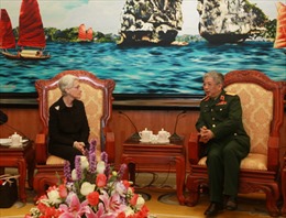 Thượng tướng Nguyễn Chí Vịnh tiếp đoàn Bộ Ngoại giao Hoa Kỳ